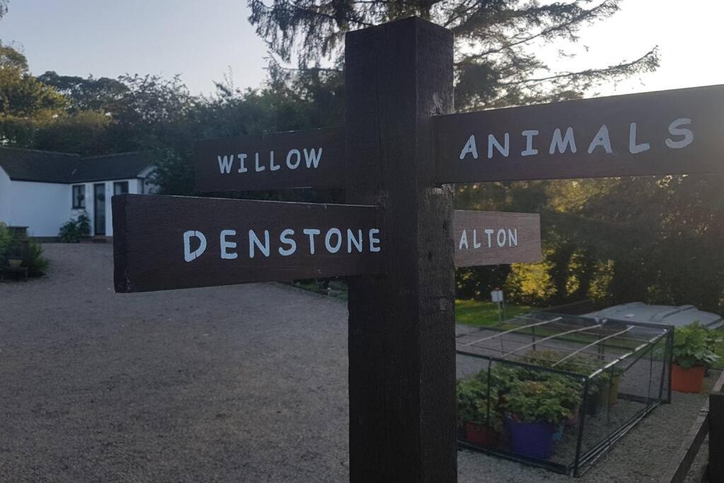 The Willow Denstone Buitenkant foto